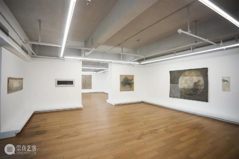 PAM公园馆｜重开馆首展“在社会文本之外——李明昌、张近慧作品展 ”开幕！ 社会 文本 之外 李明昌 张近慧 作品展 PAM公园馆｜ 馆首展 坪山美术馆公园馆 展厅 崇真艺客