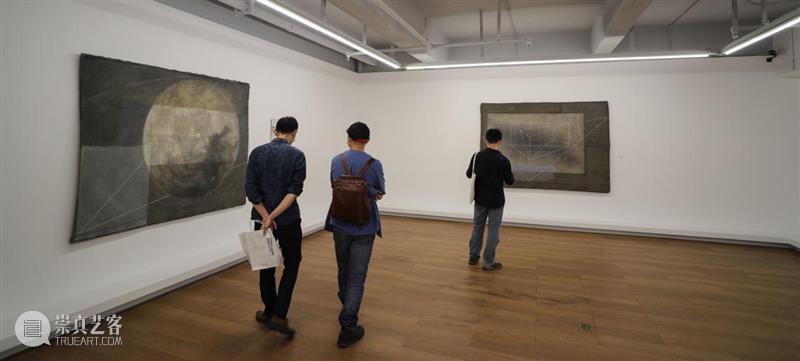 PAM公园馆｜重开馆首展“在社会文本之外——李明昌、张近慧作品展 ”开幕！ 社会 文本 之外 李明昌 张近慧 作品展 PAM公园馆｜ 馆首展 坪山美术馆公园馆 展厅 崇真艺客