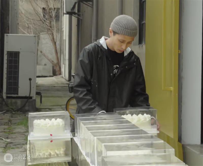 活动预告 |关于展览「··············」的对谈 液态 活动 个人 名字 问题 观众 发问者 内容 艺术家 策展人 杨紫 崇真艺客
