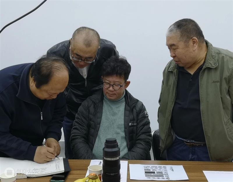 内蒙古舞台美术学会召开第四届中国舞台美术展参展筹备会 内蒙古 舞台 美术 学会 中国 美术展 上方 中国舞台美术学会 右上 星标 崇真艺客