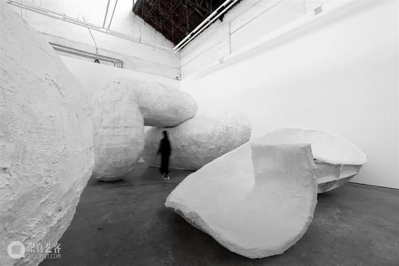 M50展览 |「洞」苏畅 | 香格纳画廊 苏畅 香格纳画廊 现场 香格纳M50 艺术 空间 定义 上海 工业 工厂 崇真艺客