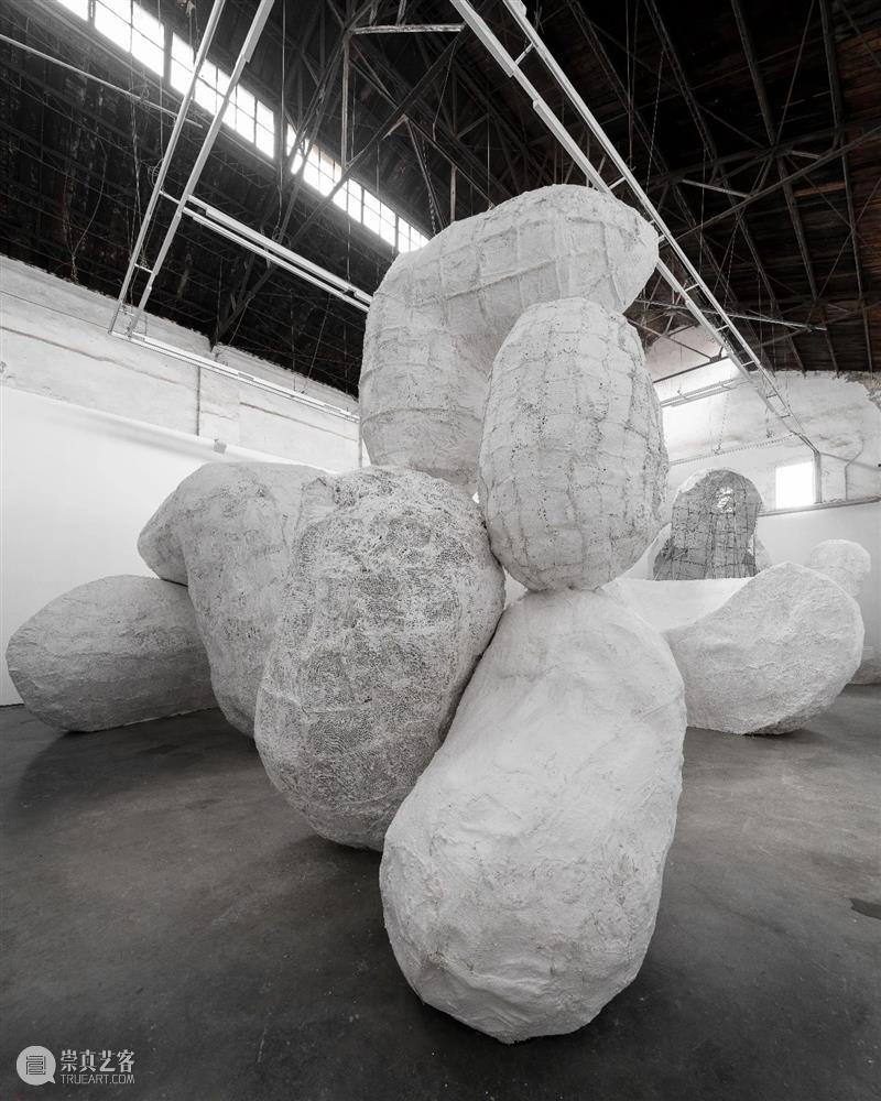 M50展览 |「洞」苏畅 | 香格纳画廊 苏畅 香格纳画廊 现场 香格纳M50 艺术 空间 定义 上海 工业 工厂 崇真艺客