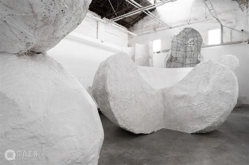 M50展览 |「洞」苏畅 | 香格纳画廊 苏畅 香格纳画廊 现场 香格纳M50 艺术 空间 定义 上海 工业 工厂 崇真艺客