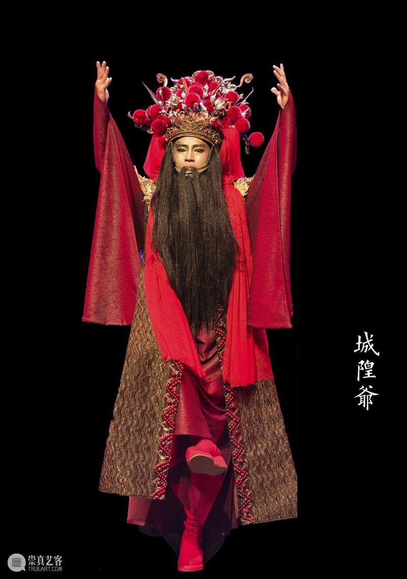 杨丽萍《平潭映象》演绎东方魔幻,绝美呈现千年海洋神话! 平潭映象 杨丽萍 海洋 神话 东方 魔幻 舞台 艺术家 舞台剧 题材 崇真艺客