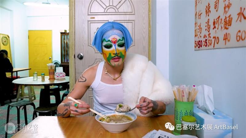 对话艺术家 | 单慧乾（Sin Wai Kin），拆解二元论的酷儿艺术家 视频资讯 巴塞尔艺术展​ 单慧乾 艺术家 酷儿 伦敦 酷儿文化 人物 过去 多媒体 作品 姿态 崇真艺客