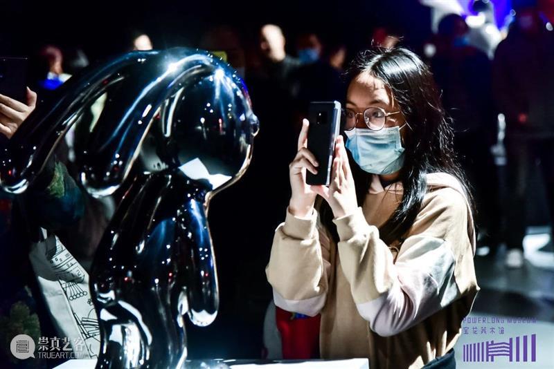 兔子！兔子！张占占个展今日开幕！ 兔子 张占占 个展 上海宝龙美术馆 艺术家 中国 80后 美术 馆级 PUPU熊 崇真艺客