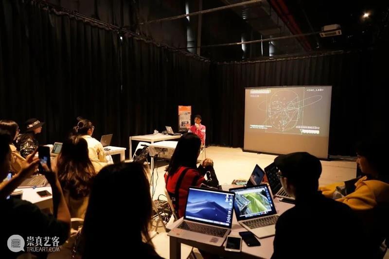 CAC Lab x ZHI | ZHI讲堂·第六期:敏感向量 —— 人脸识别与情绪捕捉 人脸 情绪 ZHI 讲堂 向量 文化 图源 CAC 美术馆 尹秀珍 崇真艺客