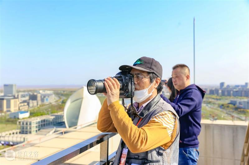献礼建党百年、新片区成立两周年，“摄影名家看临港”开拍仪式成功举行 仪式 名家 临港 片区 大道 工程 现场 中国共产党 暨临港 新片 崇真艺客