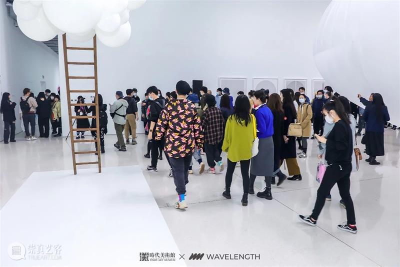 前方高能！“此时此刻”艺术品的“清奇材料”揭秘 此时此刻 艺术品 材料 前方 高能 艺术家 原材料 世界 大门 地下水 崇真艺客