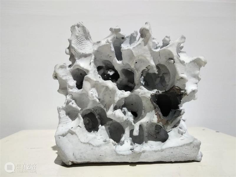 馆藏展讯|《后视镜·上海梧桐美术馆藏品常设展》 后视镜 馆藏 展讯 上海梧桐美术馆藏品常设展》 策展人 林依峰 出品人 邹东方 主办单位 上海梧桐美术馆 崇真艺客