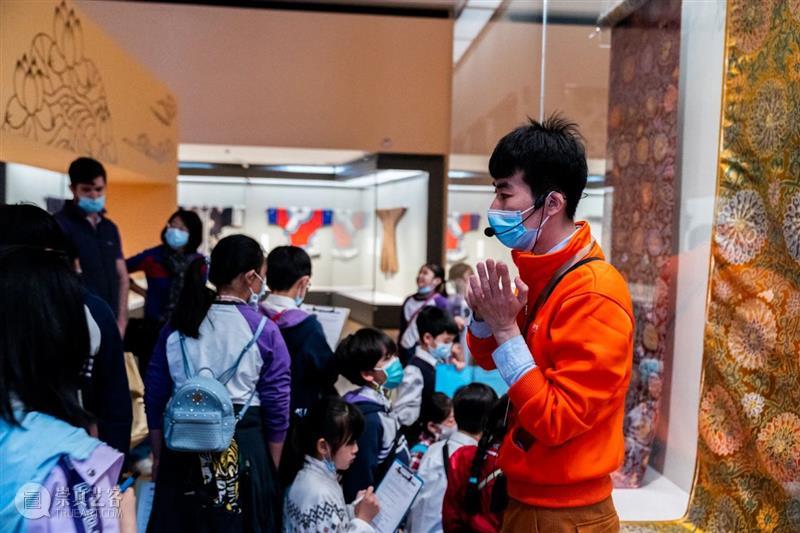 【馆校共建】博“悟”世界，向美而行 | THSI小学部清华艺博体验式学习之旅  市场部 世界 馆校 清华 艺博 THSI小学部 以下 文章 清华附中国际学校 THSI 小学部清华大学艺术博物馆 崇真艺客