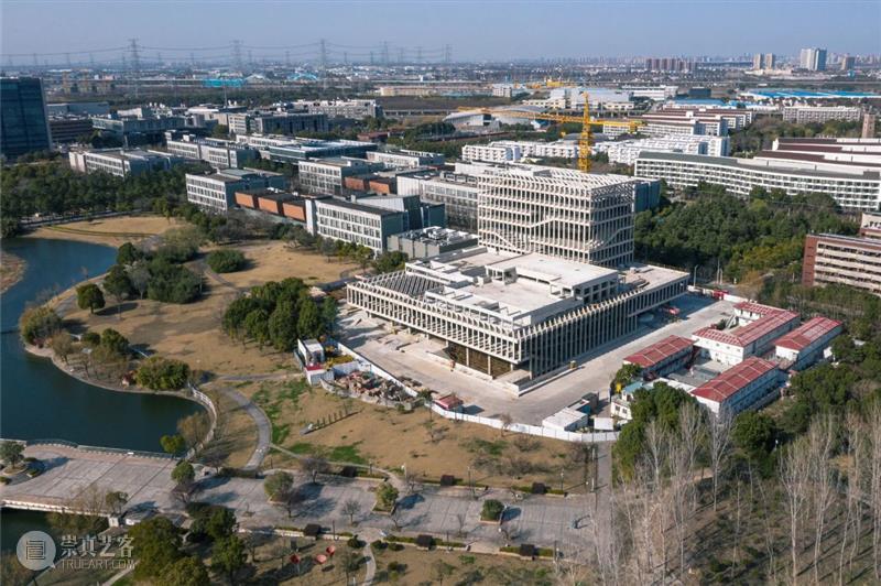 同济大学嘉定校区学生活动中心建造中，梁柱的光影 视频资讯 ADCNews 同济大学嘉定校区学生活动中心 梁柱 光影 苏圣亮 项目 热力学 生态 策略 出发点 空间 崇真艺客