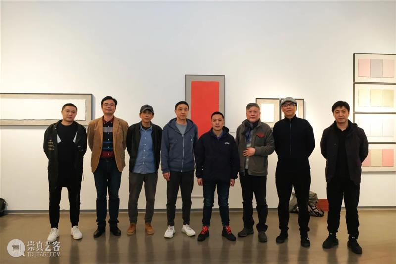 “有光—周先锋个展”现场丨AMNUA LIVE 周先锋 个展 现场 AMNUA LIVE 南京艺术学院美术馆 展厅 馆长 郑闻先生 艺术 崇真艺客
