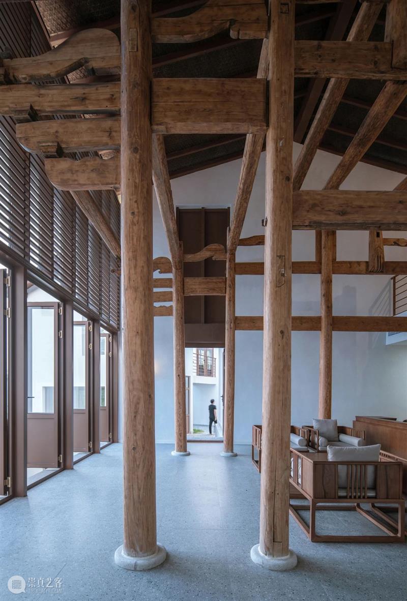古树、远山、院子，德化古杏山舍民宿 / 厦门泛华·回应建筑工作室 民宿 建筑 古树 远山 院子 厦门泛华 德化 杏山 工作室 赵奕龙 崇真艺客