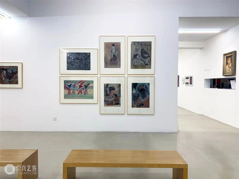 直播导览 | 群展“家人”4月24日下午4点开幕 家人 导览 群展 OpeningToday群展 艺术家 现场 作品 理念 故事 过程 崇真艺客