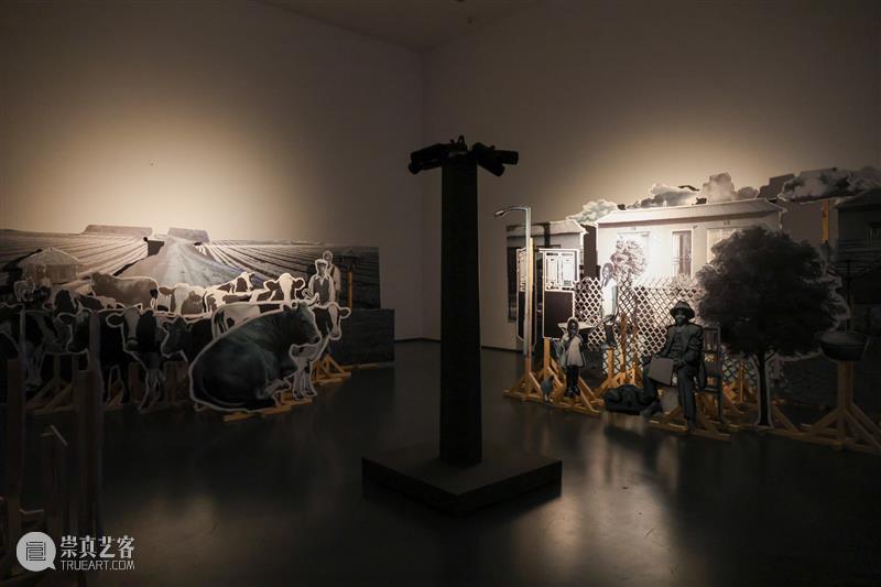 Lebohang Kganye | 并行中的肖像：南非当代摄影展 肖像 南非 摄影展 艺术家 艾丽斯·曼恩 勒博杭 克加尼 策展人 安静 时间 崇真艺客