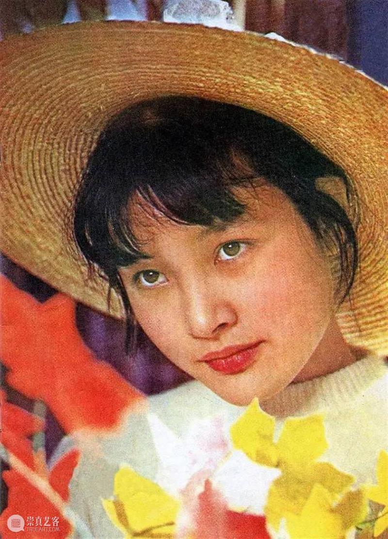 陈冲的生命力 陈冲 生命力 奥斯卡颁奖典礼 尊龙 嘉宾 纪录 短片 长裙 长发 袖子 崇真艺客