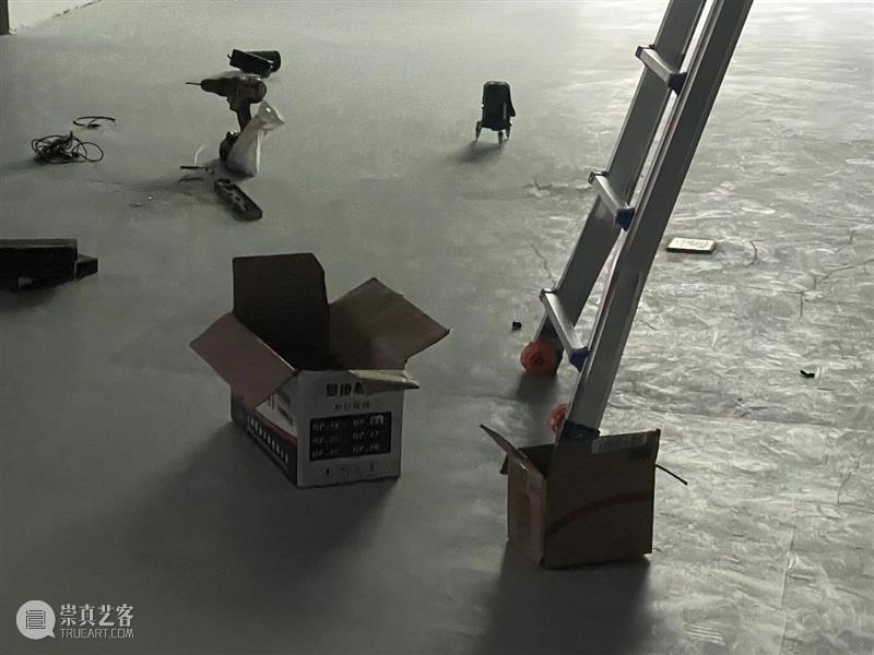 【OCAT上海馆 | 明日开幕】环形撞击：录像二十一 环形 录像 OCAT 上海馆 策展人 戴卓群 艺术家 陈晓云 陈轴 蒋志 崇真艺客