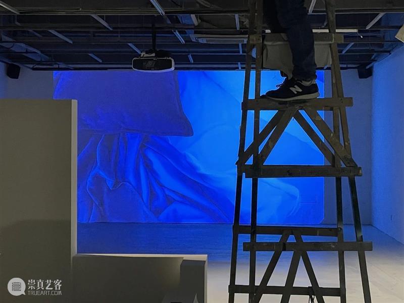 【OCAT上海馆 | 明日开幕】环形撞击：录像二十一 环形 录像 OCAT 上海馆 策展人 戴卓群 艺术家 陈晓云 陈轴 蒋志 崇真艺客