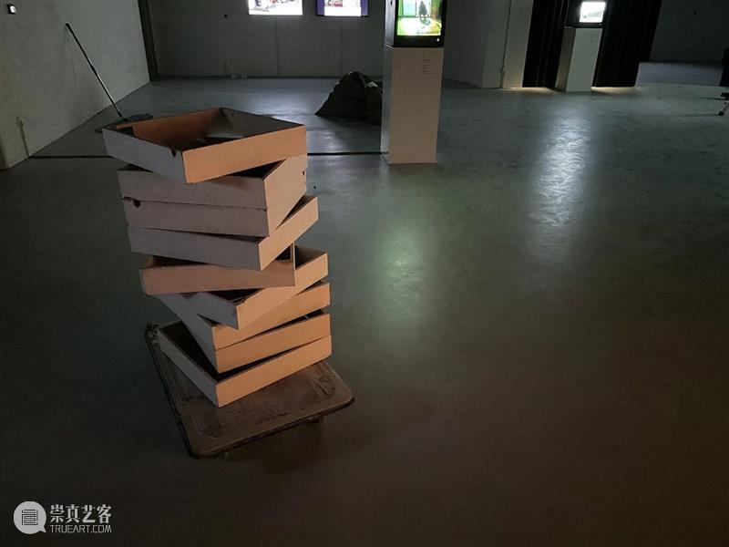 【OCAT上海馆 | 明日开幕】环形撞击：录像二十一 环形 录像 OCAT 上海馆 策展人 戴卓群 艺术家 陈晓云 陈轴 蒋志 崇真艺客