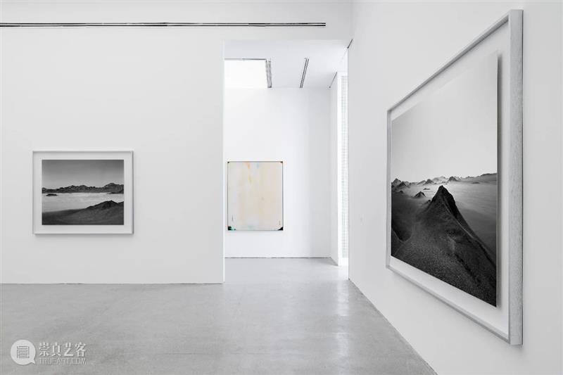 香格纳画廊 | “五一”假期安排&展览预告 香格纳画廊 假期 预告 蒋鹏奕 太阳 收藏级 铝板 钢化 亚克力 cm香格纳上海西岸 崇真艺客