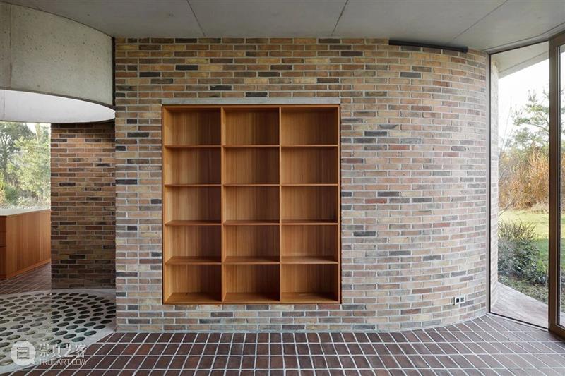 花式排砖，比利时九宫格之家 / Architecten Broekx-Schiepers Schiepers 比利时 花式 九宫格 住宅 农村 建筑 街区 中间 地下 崇真艺客