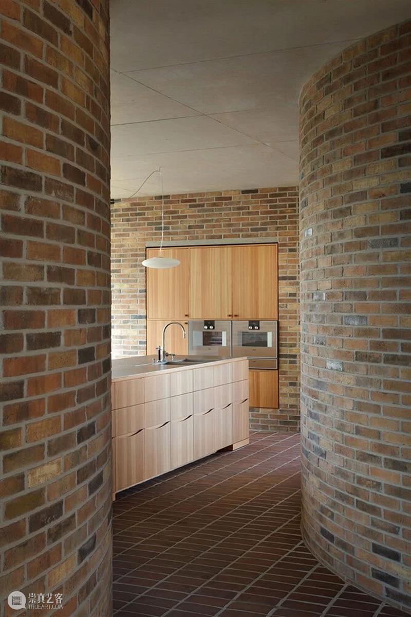 花式排砖，比利时九宫格之家 / Architecten Broekx-Schiepers Schiepers 比利时 花式 九宫格 住宅 农村 建筑 街区 中间 地下 崇真艺客