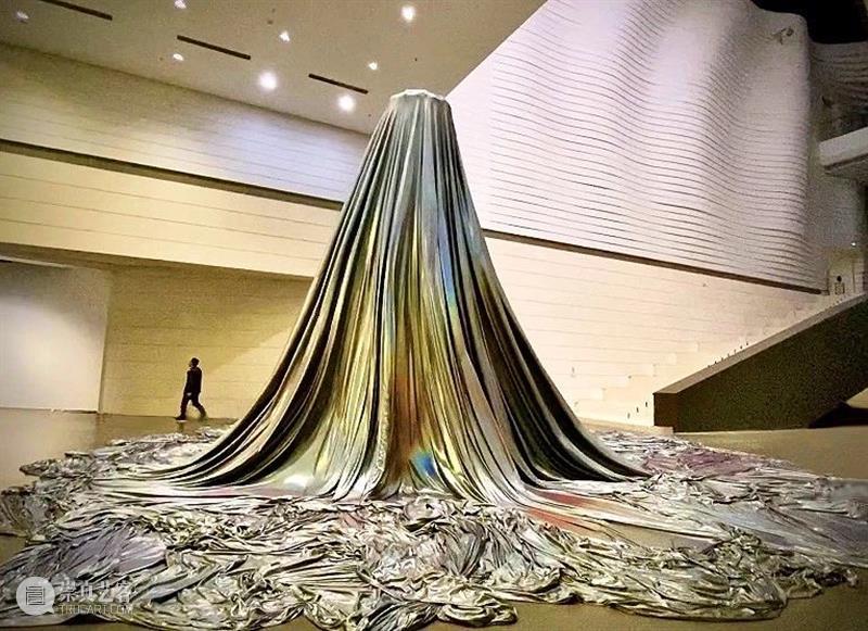 曹雨最新委任作品于银川当代美术馆“空间幻象——中国装置新一代”展出 曹雨 作品 装置 银川 美术馆 空间 幻象 中国 新一代 富士山 崇真艺客