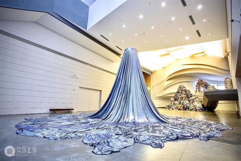 曹雨最新委任作品于银川当代美术馆“空间幻象——中国装置新一代”展出 曹雨 作品 装置 银川 美术馆 空间 幻象 中国 新一代 富士山 崇真艺客