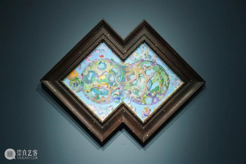 正在展出 | 宫崎骏动画场景原画师井上直久的梦幻世界 井上直久 宫崎骏 场景 动画 画师 梦幻世界 空中花园 丙烯 地方 笔触 崇真艺客