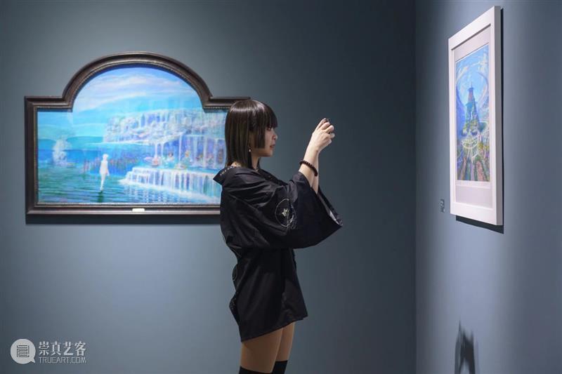 正在展出 | 宫崎骏动画场景原画师井上直久的梦幻世界 井上直久 宫崎骏 场景 动画 画师 梦幻世界 空中花园 丙烯 地方 笔触 崇真艺客