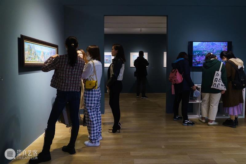 正在展出 | 宫崎骏动画场景原画师井上直久的梦幻世界 井上直久 宫崎骏 场景 动画 画师 梦幻世界 空中花园 丙烯 地方 笔触 崇真艺客