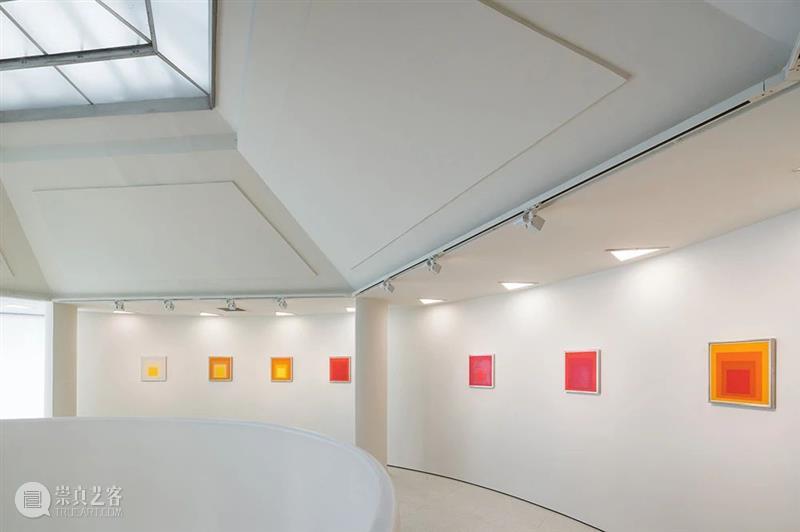 香港巴塞尔 | 约瑟夫·阿尔伯斯（Josef Albers）《向方形致敬》 约瑟夫 阿尔伯斯 Albers 向方形致敬 香港 巴塞尔 习作 方形 梅森耐特 纤维板 崇真艺客