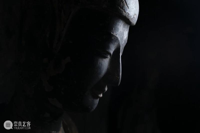 麦积山第120窟：邂逅北朝的吊带装、手提包 吊带 手提包 麦积山 北朝 麦积山石窟 石窟 位置 麦积山石窟西 东侧 下方 崇真艺客