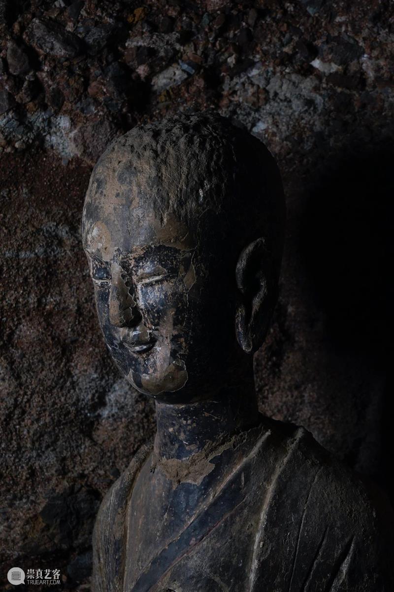 麦积山第120窟：邂逅北朝的吊带装、手提包 吊带 手提包 麦积山 北朝 麦积山石窟 石窟 位置 麦积山石窟西 东侧 下方 崇真艺客