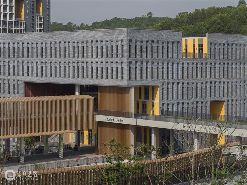 香港中文大学深圳学生中心，垂直天井与水平穿廊 / 王维仁建筑设计研究室 天井 水平 王维仁 建筑设计 研究室 香港中文大学深圳学生中心 中大 深圳 校园 学生 崇真艺客