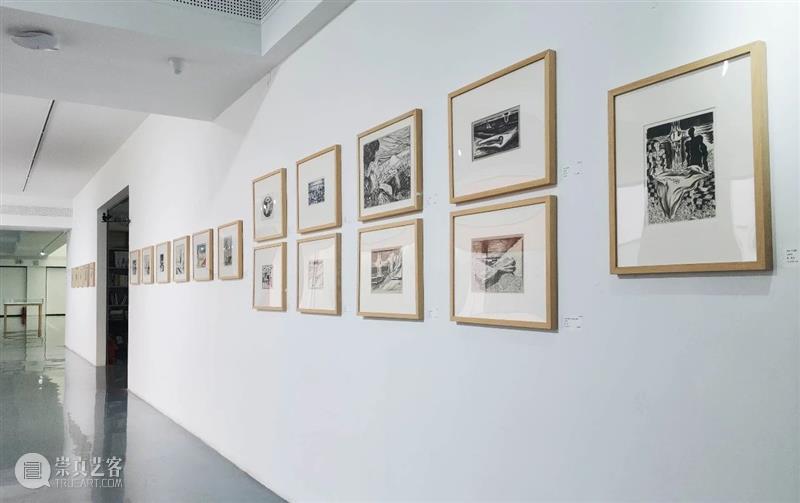 展览｜“刘彦手稿1984-1990”在宋庄美术馆开放 宋庄美术馆 刘彦 手稿 ACAC 艺术 档案 宋庄美术馆一楼 作品 现场 舒群 崇真艺客