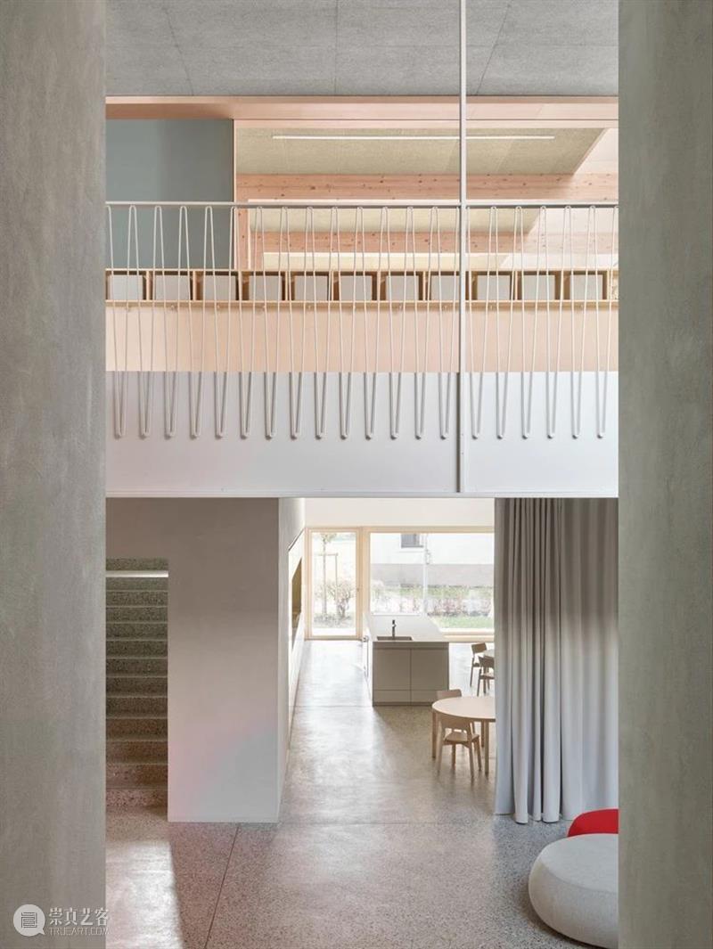 儿童节快乐！恩格尔巴赫幼儿园 / Innauer-Matt Architekten 幼儿园 Innauer Architekten 恩格尔巴赫 Adolf 恩格尔巴赫幼儿园 格林德尔 大运河 哈森 菲尔德大街 崇真艺客