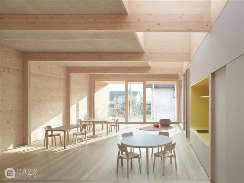 儿童节快乐！恩格尔巴赫幼儿园 / Innauer-Matt Architekten 幼儿园 Innauer Architekten 恩格尔巴赫 Adolf 恩格尔巴赫幼儿园 格林德尔 大运河 哈森 菲尔德大街 崇真艺客