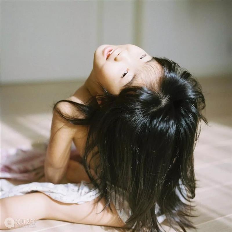 长谷川美祈 ｜“什么是母爱？当我的女儿睡觉时，经常检查以确保她正在呼吸是我的日常工作。 长谷川 美祈 母爱 女儿 睡觉时 日常工作 日本福冈 Jewels 系列 日本 崇真艺客