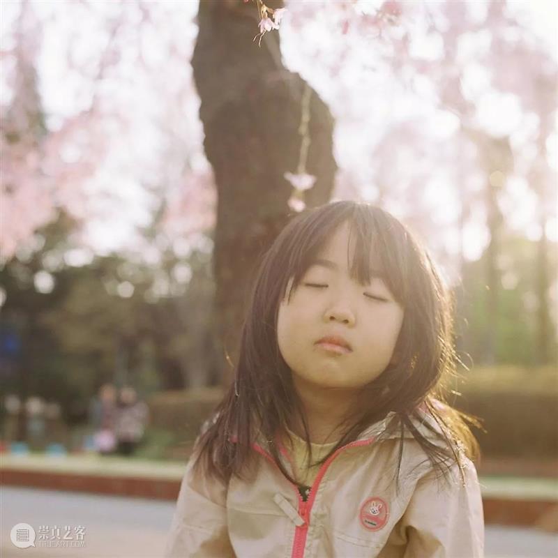 长谷川美祈 ｜“什么是母爱？当我的女儿睡觉时，经常检查以确保她正在呼吸是我的日常工作。 长谷川 美祈 母爱 女儿 睡觉时 日常工作 日本福冈 Jewels 系列 日本 崇真艺客