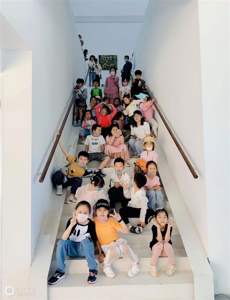 少儿涂鸦现场|格林艺巷艺术中心参加宋庄美术馆少儿涂鸦展！ 宋庄美术馆 少儿 涂鸦展 现场 格林艺巷艺术中心 大小 朋友 小朋友们 自然 KIDS 崇真艺客