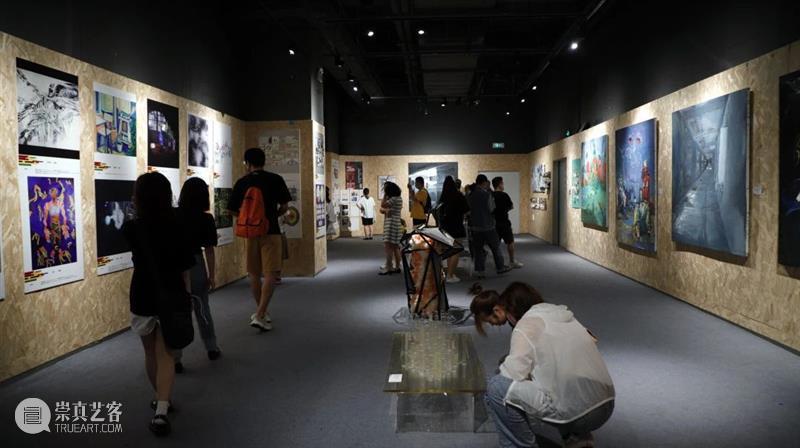 展讯丨小燕画院·巢美术馆「未来?未来!」 未来 展讯丨小燕画院 巢美术馆 AIXY 学子 大学 国际 小燕 传统 大学生们 崇真艺客