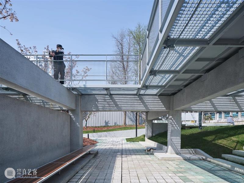 下沉城市空间：上海苏州河樱花谷 / 同济原作设计工作室 城市空间 原作 工作室 上海 同济 苏州河樱花谷 章鱼 乍浦路桥 四川路桥 之间 崇真艺客