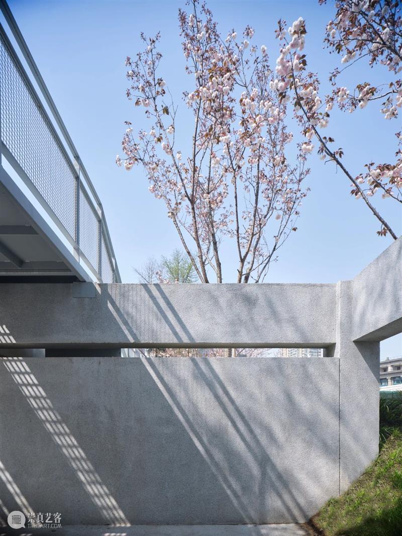 下沉城市空间：上海苏州河樱花谷 / 同济原作设计工作室 城市空间 原作 工作室 上海 同济 苏州河樱花谷 章鱼 乍浦路桥 四川路桥 之间 崇真艺客