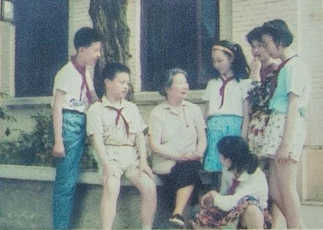 斯霞：童心母爱，终身奉献育英才 斯霞 童心 终身 英才 文章 孩子们 老师 汉族 中共党员 浙江 崇真艺客