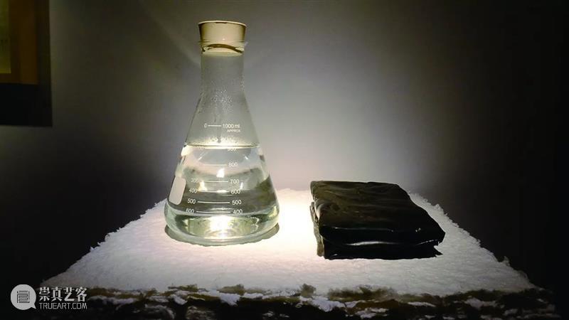 祥山 · 展评 | 陈锦潮：一种当代的巧妙 ——以传统思考传统 传统 陈锦潮 祥山 展评 原文 画廊 杂志 月刊 作者 叶诗雨 崇真艺客