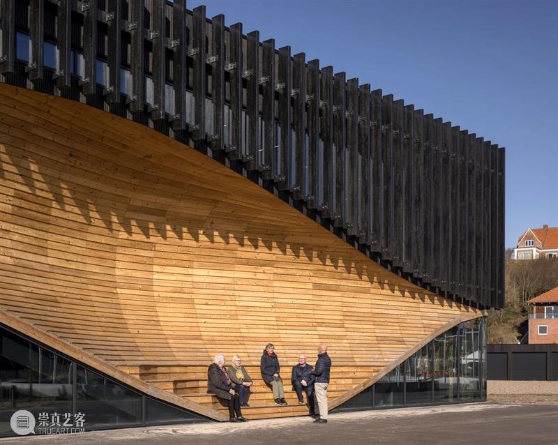 被‘撕裂’，Klimatorium气候中心 / 3XN + SLA 博文精选 ADCNews SLA 气候 中心 Adam 事务所 莱姆维 历史 船舶 基建 设施 崇真艺客