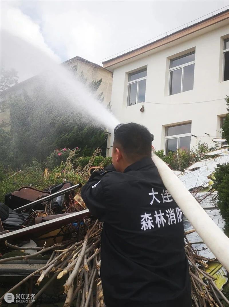 军民鱼水情 文艺谱新篇——文化志愿者进森林消防队 森林 文化 志愿者 军民 鱼水情 文艺 新篇 消防队 工作 中国 崇真艺客