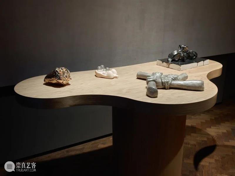现场视图 | 厉蔚阁伦敦 | 「META VISCERAL」 现场 视图 厉蔚阁 伦敦 META 旧邦德街22号 本文 公众号 后台 纽约 崇真艺客